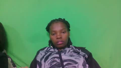 Snapshot of aadienne chatting on 05/16/26, 11:14 aadienne online show from 05/16/26, 11:14