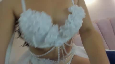 aalana_sweet online show from 10/17/25, 11:35