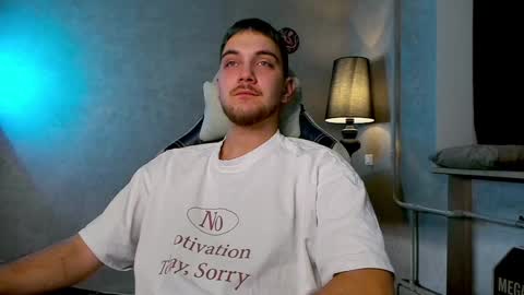 Alex online show from 12/04/24, 07:17