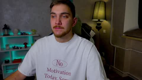 Alex online show from 01/05/25, 05:09