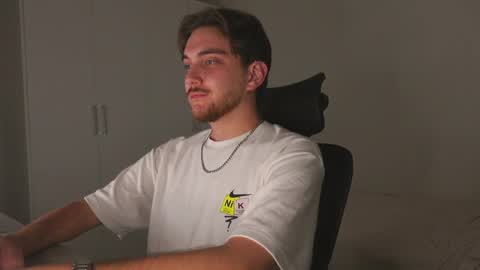 Alex online show from 06/04/26, 03:12