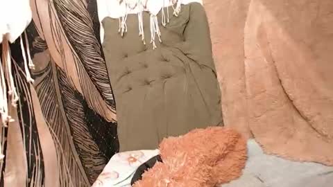 BERLAT online show from 11/23/25, 04:07