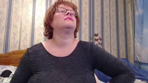 Snapshot of aamarillis chatting on 03/29/26, 06:30 NINA online show from 03/29/26, 06:30