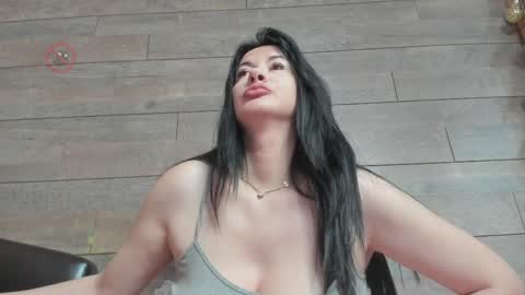 Snapshot of aamaryliss chatting on 04/07/26, 12:16 Dy online show from 04/07/26, 12:16