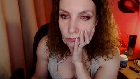 Katie online show from 01/21/25, 03:54