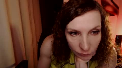 Snapshot of aamazingjoi chatting on 01/23/25, 02:50 Katie online show from 01/23/25, 02:50