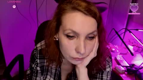 Snapshot of aamazingjoi chatting on 03/18/26, 04:26 Katie online show from 03/18/26, 04:26