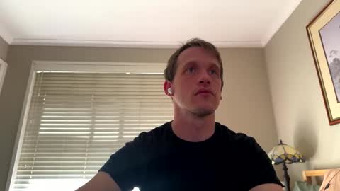 Snapshot of aanal341330 chatting on 09/15/25, 06:02 Kris online show from 09/15/25, 06:02