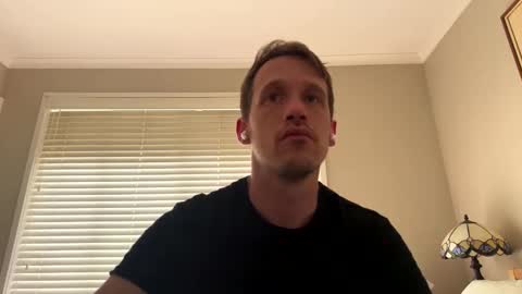 Snapshot of aanal341330 chatting on 11/24/25, 04:34 Kris online show from 11/24/25, 04:34