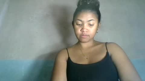 aariciah online show from 08/04/26, 10:07