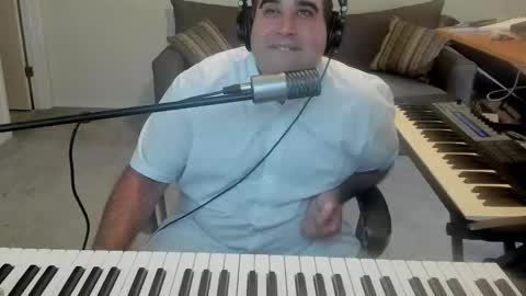 Aaron online show from 09/27/25, 05:51