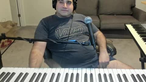 Snapshot of aaroleplayer chatting on 04/10/26, 12:49 Aaron online show from 04/10/26, 12:49