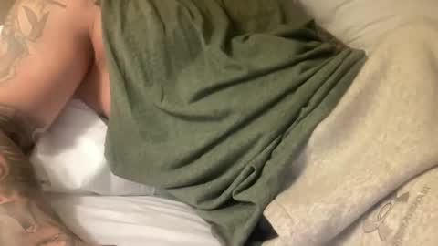 Snapshot of aaron846576 chatting on 03/30/26, 12:22 Canadashung online show from 03/30/26, 12:22