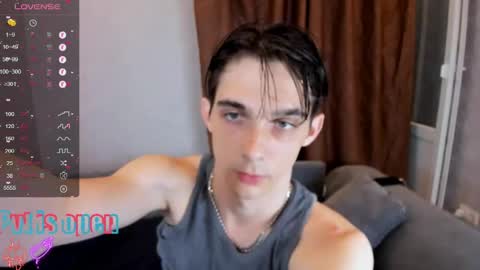 Snapshot of aaron_bang chatting on 05/16/26, 09:13 Aaron Bang online show from 05/16/26, 09:13