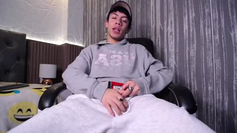 Aaron online show from 12/07/24, 02:46