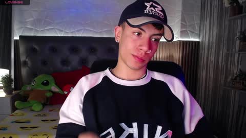 Aaron online show from 12/20/24, 01:54