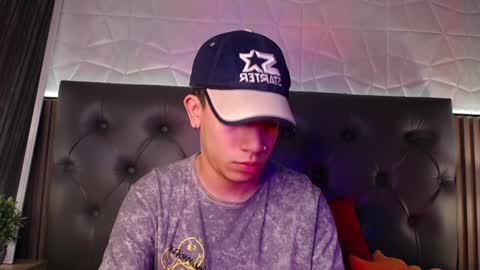 Aaron online show from 12/27/24, 05:16