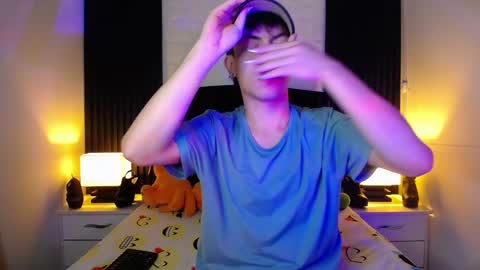 Aaron online show from 01/03/25, 01:25