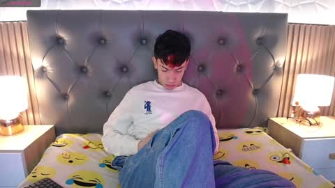 Aaron online show from 01/07/25, 06:03