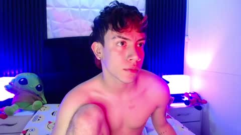 Aaron online show from 01/08/25, 03:39