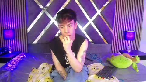 Aaron online show from 03/04/25, 06:50