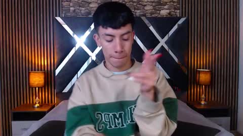 Aaron online show from 09/18/25, 03:14