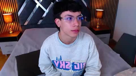 Aaron online show from 10/06/25, 12:57