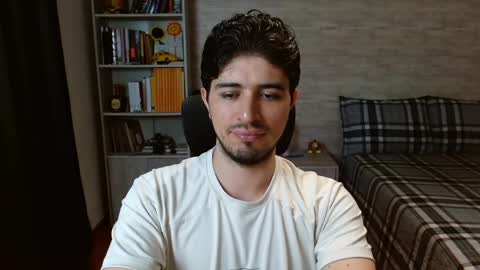 Aaron online show from 05/27/26, 05:43