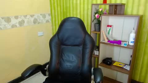 im NiallDun online show from 01/14/25, 10:27