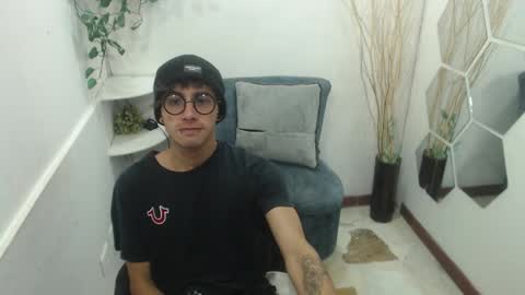 Aaron online show from 02/11/26, 11:26