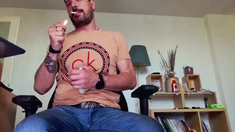 Aaron online show from 05/27/26, 03:47