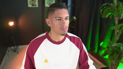 AARON  online show from 04/09/26, 02:44