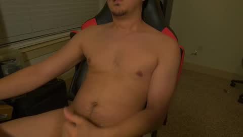 Snapshot of aarong_albertg chatting on 03/12/26, 01:56 ShyGaymerGuy online show from 03/12/26, 01:56