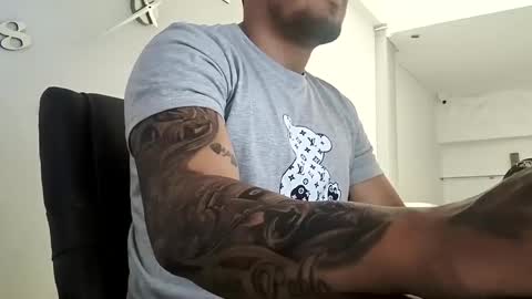 ig aaron hunter123 online show from 01/14/25, 03:36