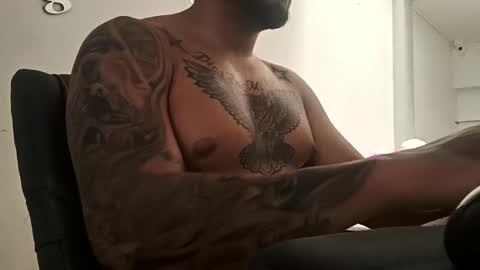 ig aaron hunter123 online show from 01/30/25, 06:21