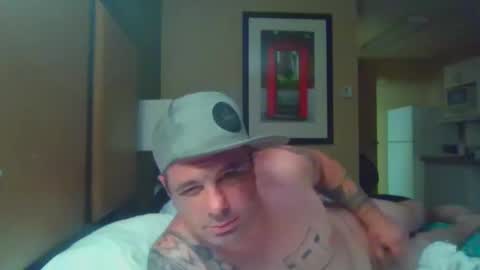 aaronprezent online show from 11/05/25, 10:37