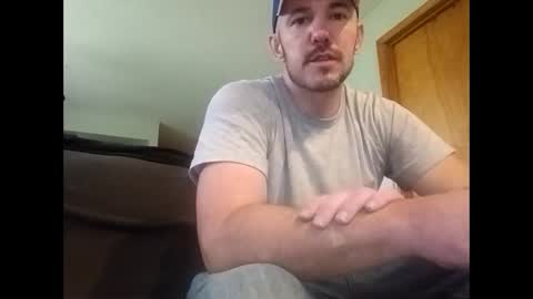 aaronshere888888 online show from 05/19/26, 02:23