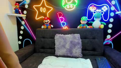   AASHLEY  online show from 02/11/25, 11:43