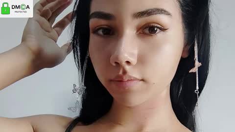 Martina online show from 01/12/25, 04:50