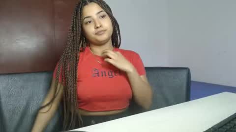 Snapshot of abbie777 chatting on 11/07/25, 10:10 abbie777 online show from 11/07/25, 10:10