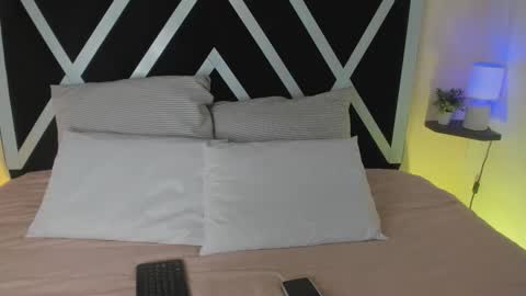 Snapshot of abbie_foxxx chatting on 11/05/25, 02:33 abbie online show from 11/05/25, 02:33