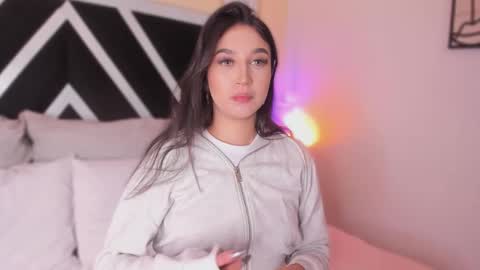 Snapshot of abbie_foxxx chatting on 11/06/25, 02:45 abbie online show from 11/06/25, 02:45