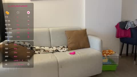 Abbie xo online show from 11/30/25, 12:25