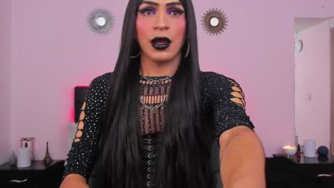 Abbigail Fuster  online show from 02/07/25, 10:08