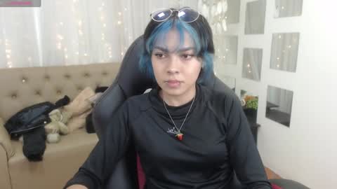 Snapshot of abbiross chatting on 12/05/24, 07:28 Abbi online show from 12/05/24, 07:28