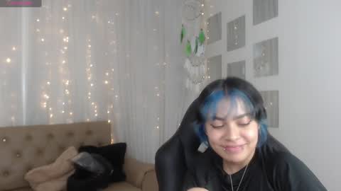 Snapshot of abbiross chatting on 12/05/24, 11:07 Abbi online show from 12/05/24, 11:07