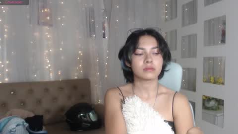 Snapshot of abbiross chatting on 02/18/25, 07:30 Abbi online show from 02/18/25, 07:30