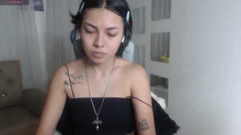 Snapshot of abbiross chatting on 03/01/25, 07:15 Abbi online show from 03/01/25, 07:15