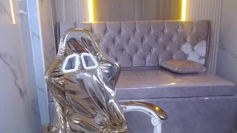 Abby online show from 03/03/26, 01:17