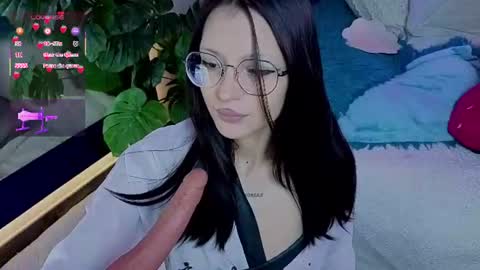Snapshot of abby_dreamss chatting on 06/25/26, 11:48 Abby online show from 06/25/26, 11:48